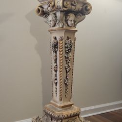 Antique Italian Venetian Baroque Style Marble Top Pedestal 