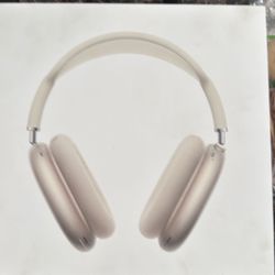 AirPods Max w/ Smart Case