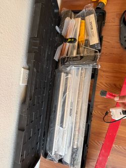 Drywall skimming blade set
