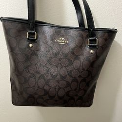 Coach Hand Bag