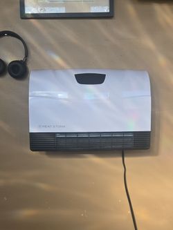 Wall space heater