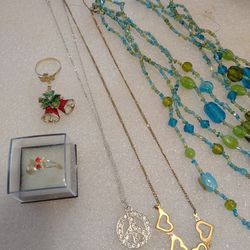 3 Necklace's 2 Rings 1 Pendant Hangs Necklace