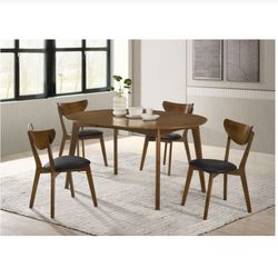Oval dining set With 5 chairs