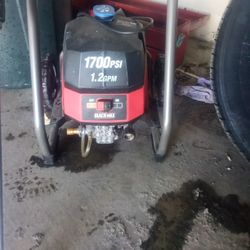 Blackmax Pressure Washer 
