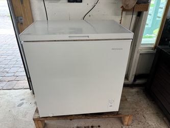 Moving Sale/Giveaway