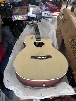 V1 Hybrid Acoustic Guitar for Beginners Adults Patented Body with Solid Spruce Top & Soft Touch Strings Thin Neck & Open Pore Matte 40 Inch,Natural