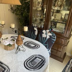 table set with 6 chairs for sale 