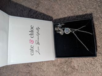 New necklace and earrings set