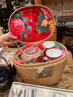 Japanese tea sets, saki set