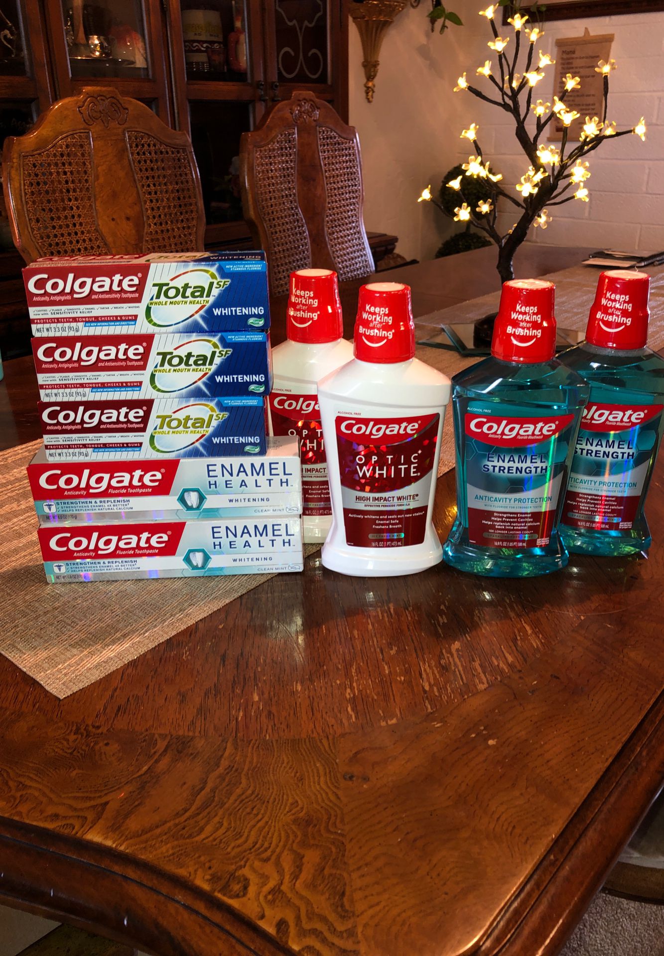 Colgate Toothpaste & Mouthwash Bundle