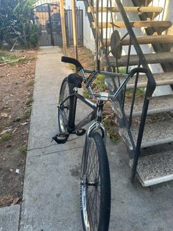 Throne bike