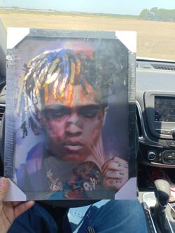 3D holographic lenticular poster featuring a portrait of the  rapper XXXTentacion