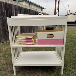 Baby Changing Table 