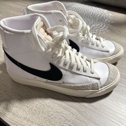Nike Shoes 