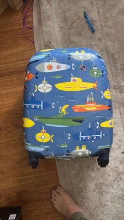 Kids suitcase from white barn
