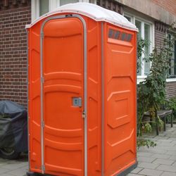 Porta Potties 