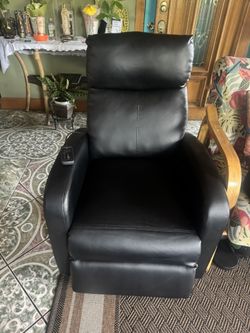 Massage recliner