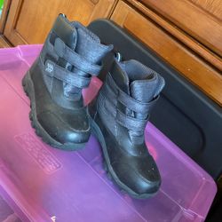 Snow Boots