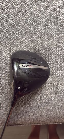 Left handed Titleist GT2 9 degree driver