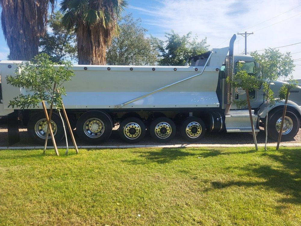 30 tons of free clean soil in Casa Grande, Arizona tomorrow, Saturday, November 15th, from 7 am to 10 am 