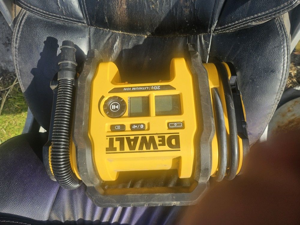 Dewalt Auto Shut Off Tire Inflator