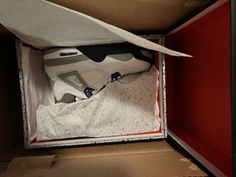 Jordan 4