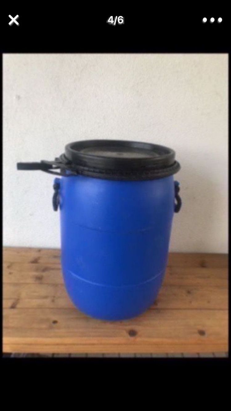 Container
