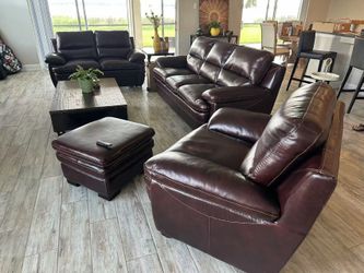 Leather sofa Set！in a rich chocolate