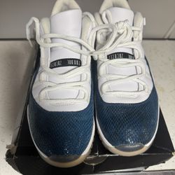 Jordan 11 Lows 