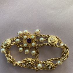 Gold Bracelet With Opals And Pearls