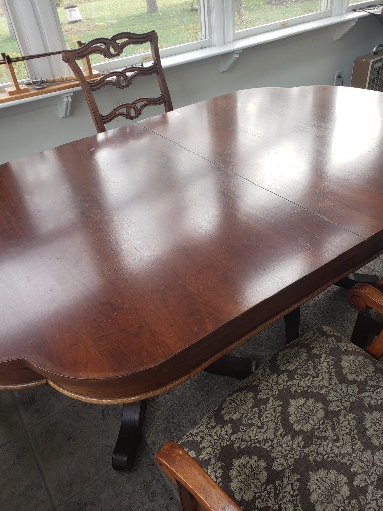 Mahogany Dining Table