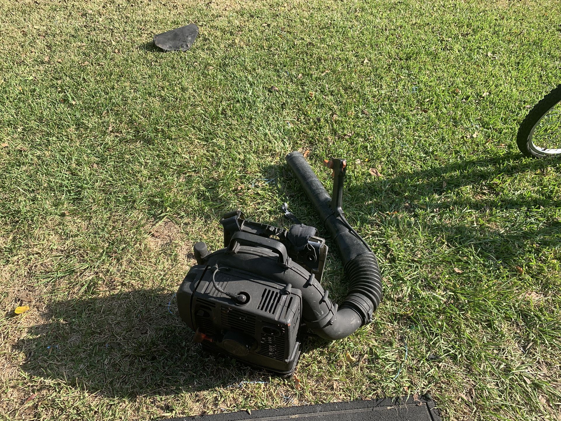 Commercial Grade Gas leaf blower $40