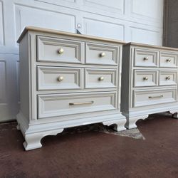 Set Of 2 Matching Nightstands Freshly Refinished 