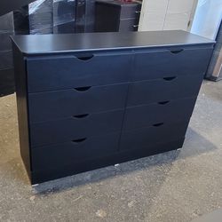 8 Drawer Dresser