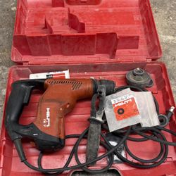 Hilti TE7 Corded Hammer Drill