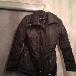 NICE JACKET SIZE SMALL $10 PICK UP IN SUN VALLEY 