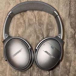 BOSE QuietCOMFORT 35 II NOISE CANCELLING BLUETOOTH HEADPHONES