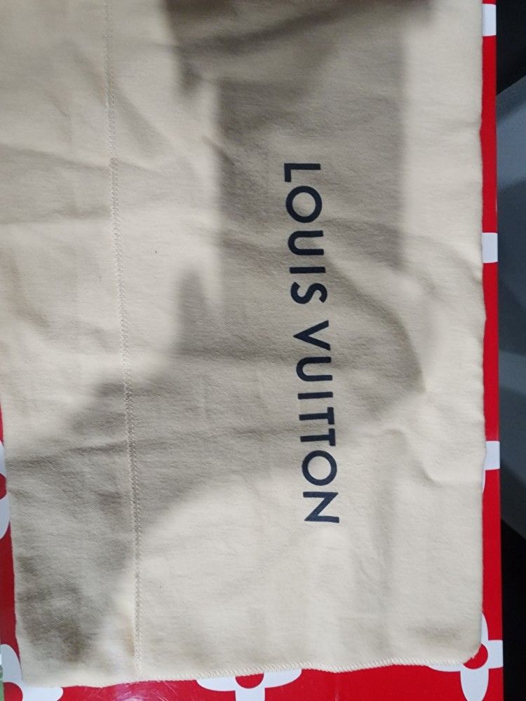 100% authentic Louis Vuitton dust bag