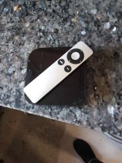 Early Model APPLE Tv W Remote, HDMI, Power Cord