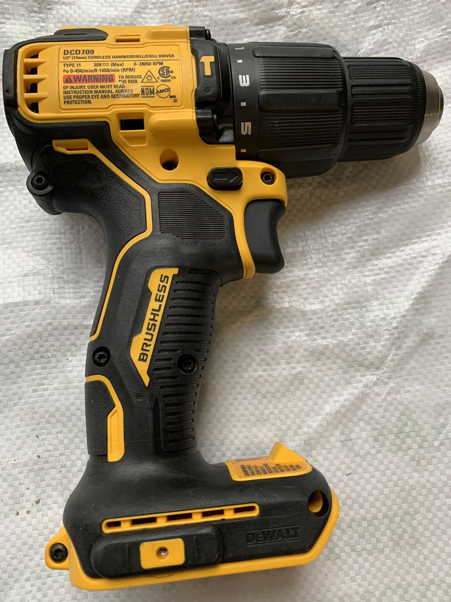 DEWALT ATOMIC 20V MAX Cordless Brushless Compact 1/2 in. Hammer Drill (Tool Only)
