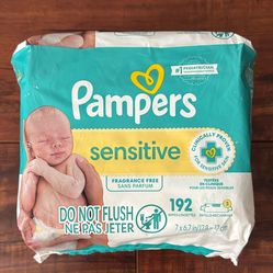 Pampers SENSITIVE, Fragrance FREE Wipes: 192 Count 