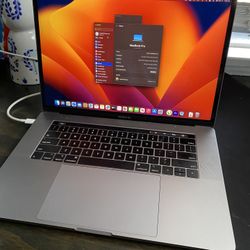 2019 MacBook Pro 15inch 16gb 500gb