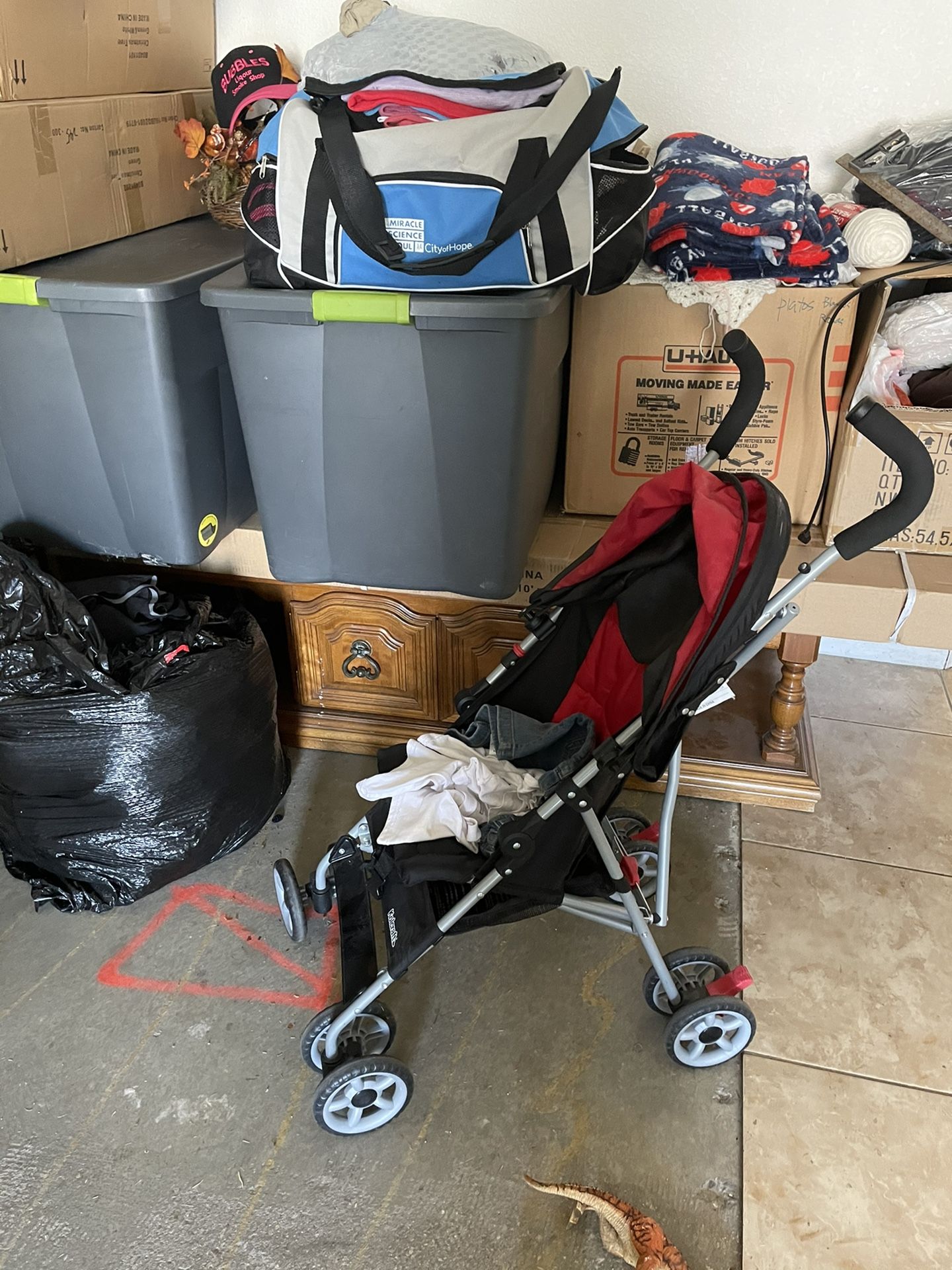 MOVING OUT EVERYTHING MUST GO OPEN TO OFFERS