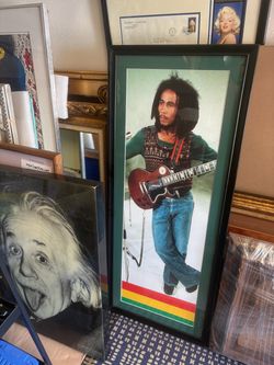 3ft 5” x  17 “ FRAMED VINTAGE BOB MARLEY  DECOR ! Reduced price  FOR FAST SALE ! FIRST COME FIRST SERVE