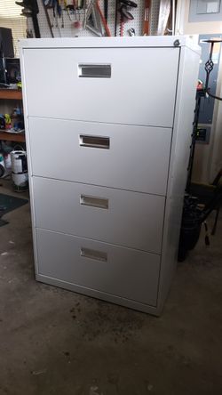 4 drawer metal filing cabinet