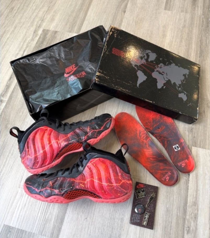Stranger Things Foamposite (Size 13)