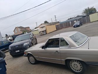 1988 Mercedes-Benz 560