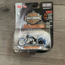 Harley Davidson Series 2 1962 FLH Duo Glide Collectors Item 