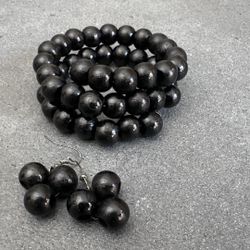 Elegant Black Beaded Jewelry Set