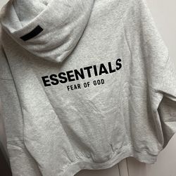 BRAND new essentials hoodie XL